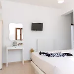 Naxos Superior Triple Balcony 200m From St George Views Saint George Вилла *