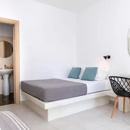 Naxos Superior Triple Balcony 200m From St George Views Saint George Naxos City