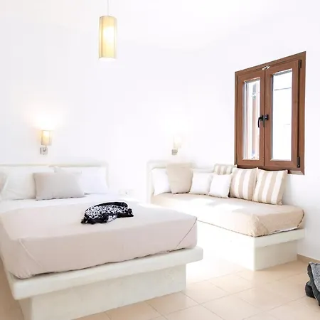 Villa Naxos Superior Triple Balcony 200m From St George Views Saint George