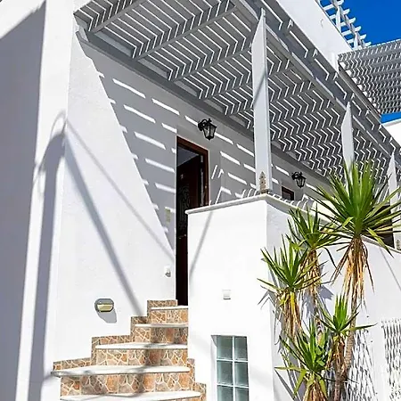 Naxos Superior Triple Balcony 200m From St George Views Saint George Vila